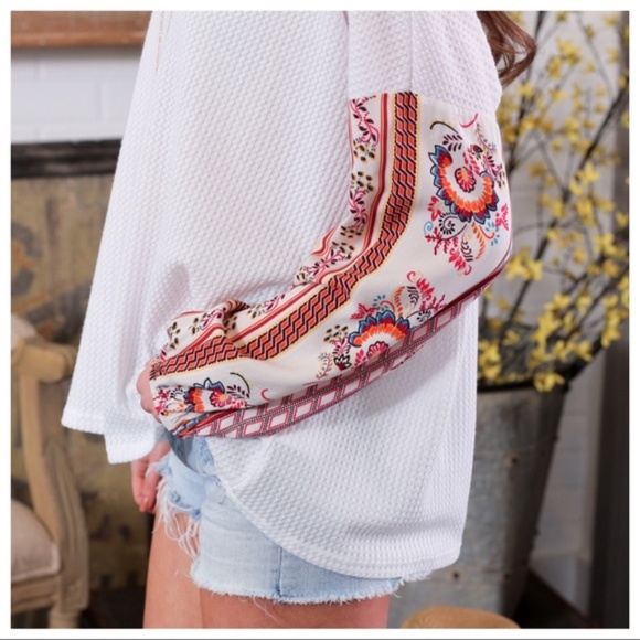 Ivory Detail Sleeve Waffle Knit Tunic - Picture 5 of 5